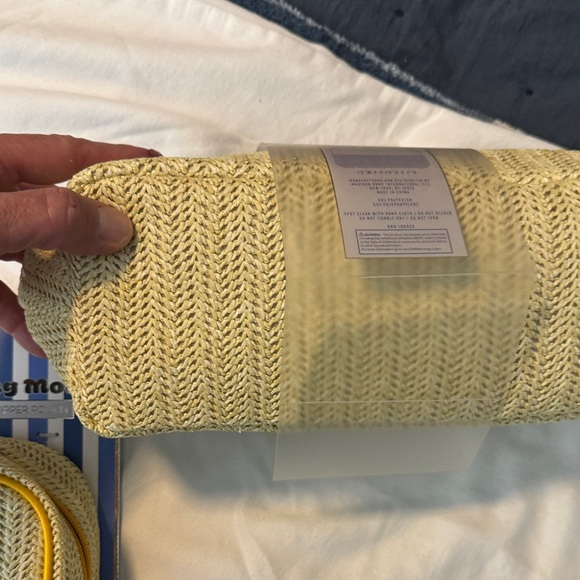 Wandering Moon Yellow and Cream Woven Cosmetic Bag Set - Picture 3 of 5